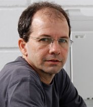 André Neves